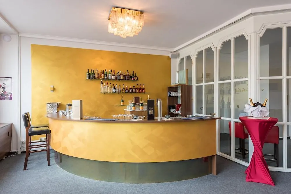 Senats Hotel Koeln 3*, Köln